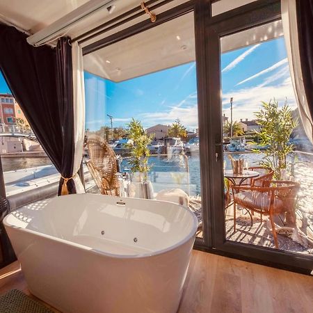Escale Royale Frejus Hotel Ngoại thất bức ảnh