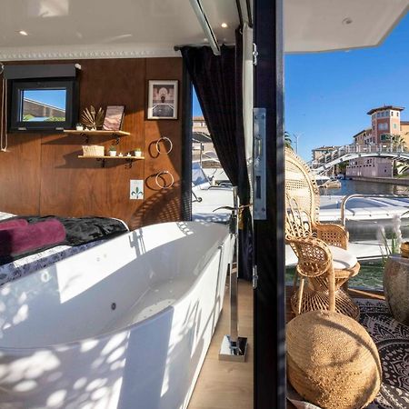 Escale Royale Frejus Hotel Ngoại thất bức ảnh