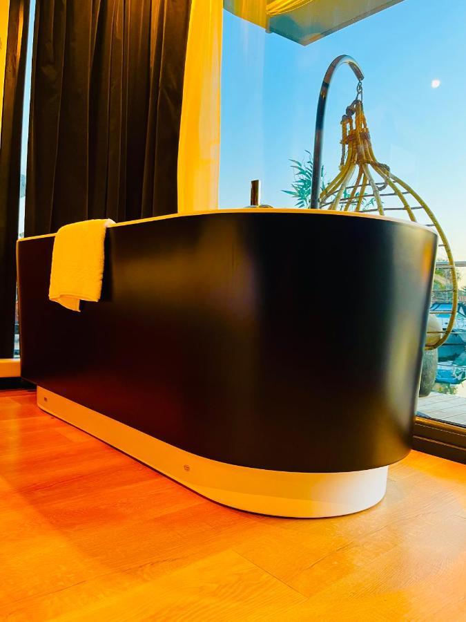 Escale Royale Frejus Hotel Ngoại thất bức ảnh